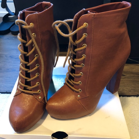 Pre-loved Call it Spring platform boots - Picture 4 of 5
